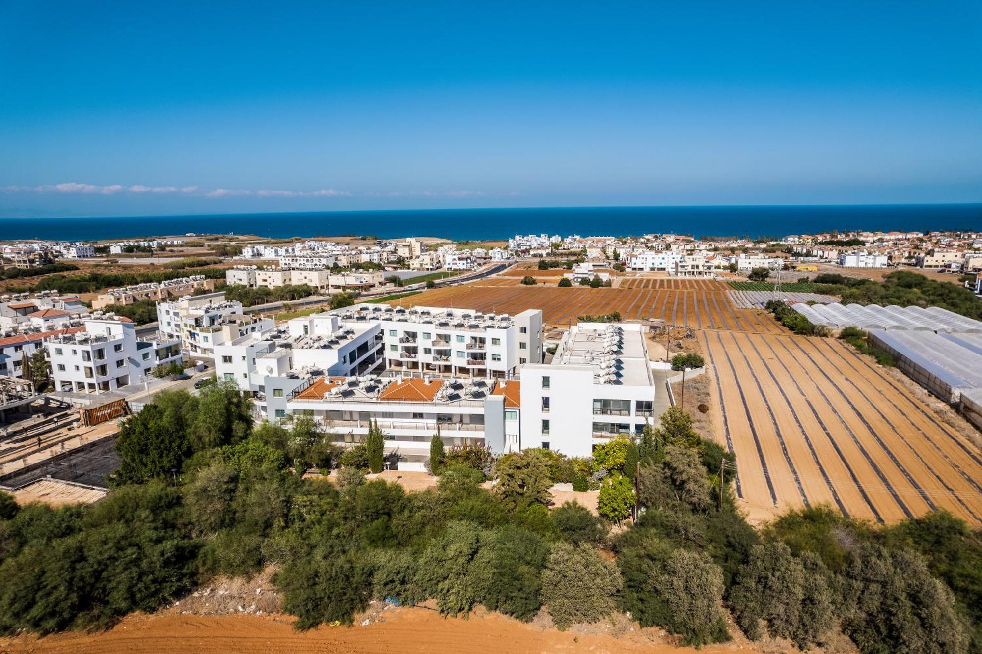 Spitaki 2 Bdr With Pool And Close Proximity To